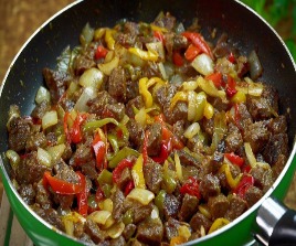 صحن مقلقل لحم (Meat moqalqal plate)